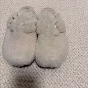 BIRKENSTOCK Boston Big Buckle Teddy Shearling Clogs Cream Eggshell Size 38/7.5